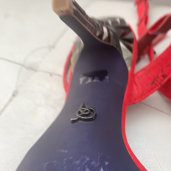 Rachel coral heels - Picture 6 of 9